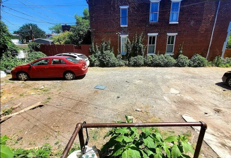 Building Photo - 1308 Floyd Ave