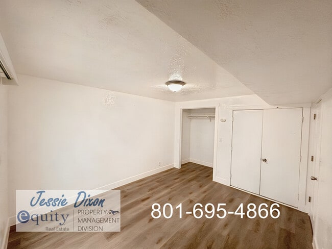 Building Photo - 223 W 2350 N