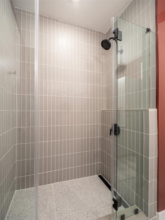 Building Photo - 1701 Simond Ave Ave