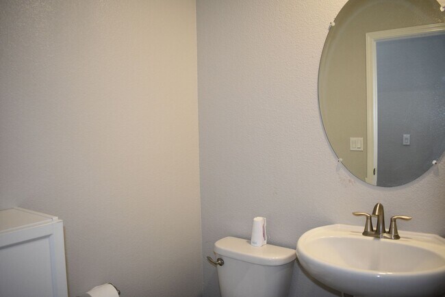 Building Photo - 3251 Foxton Wy