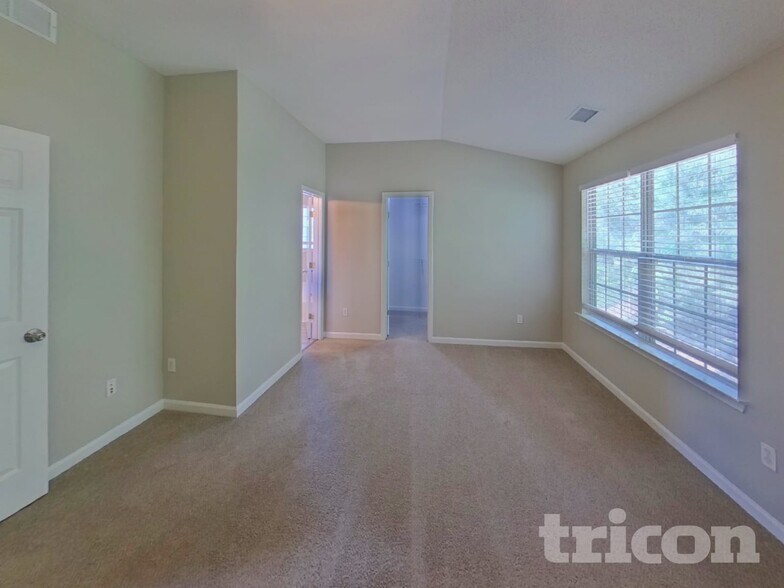 Building Photo - 211 Beckenham Ln