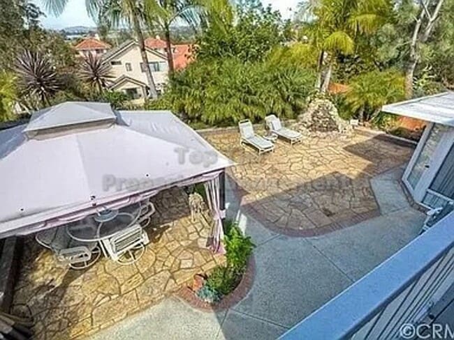 Building Photo - Spacious Single-Story 4 Bed, 2 Bath Home w...