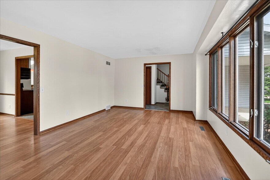 Building Photo - 1014 N Westfield Rd