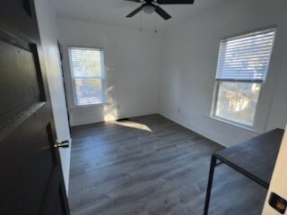 Building Photo - 122 Redfield Pl