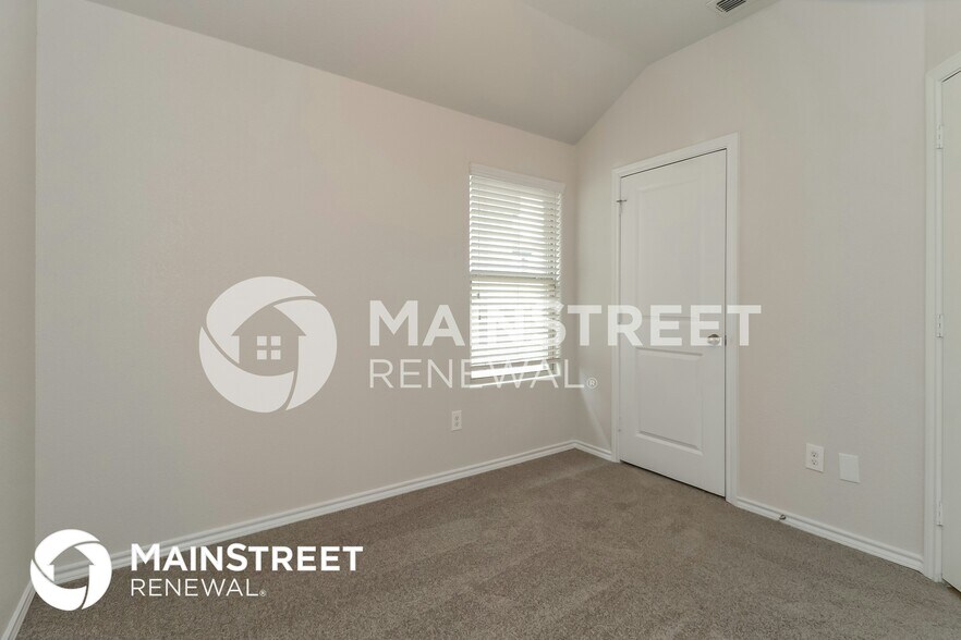 Building Photo - 2604 Mill Springs Pass