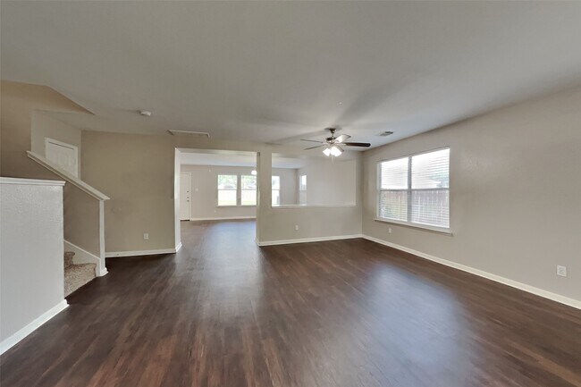 Building Photo - 6439 Lily Hollow Ct