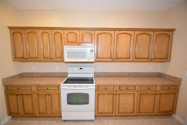 Building Photo - 24 Edgely Ln