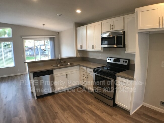 Building Photo - 32428 Enriqueta Cir