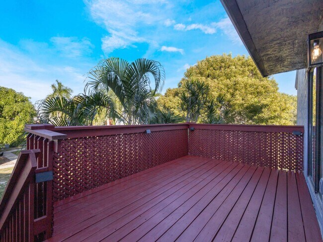 Building Photo - 7 Crossings Cir