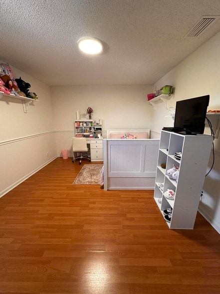 Building Photo - 1728 Shoreside Cir