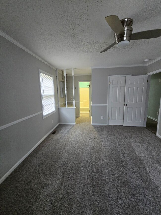 Building Photo - 7028 Lure Ct