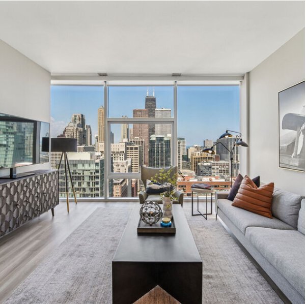 Building Photo - 198 E Illinois St