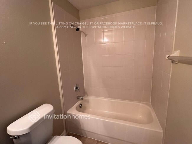 Building Photo - 3927 Gypsum Ln