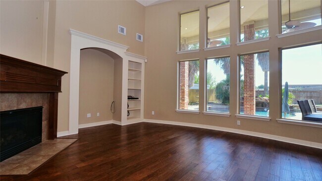 Building Photo - 7803 Courtney Manor Ln