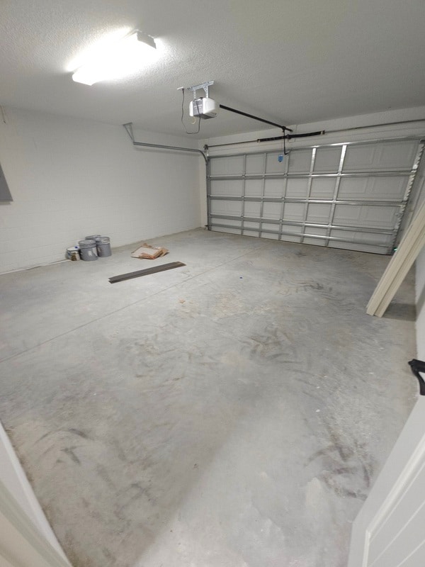 Building Photo - 774 W Deacon Pl