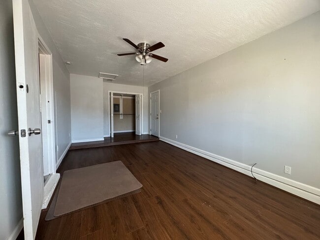 Building Photo - 1211 Harvard Dr
