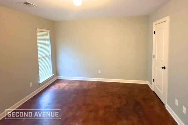 Building Photo - 8963 Smith Ranch Dr