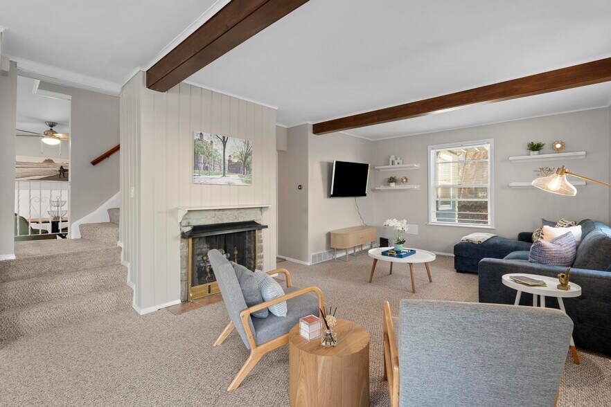 Building Photo - 11 Seaview Ave