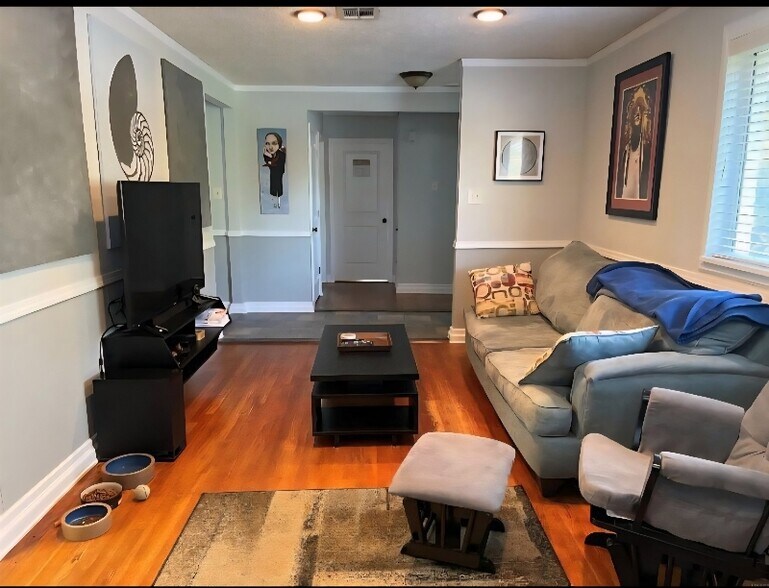 Building Photo - 3016 Brewton St