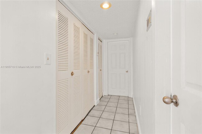 Building Photo - 8650 SW 212th St