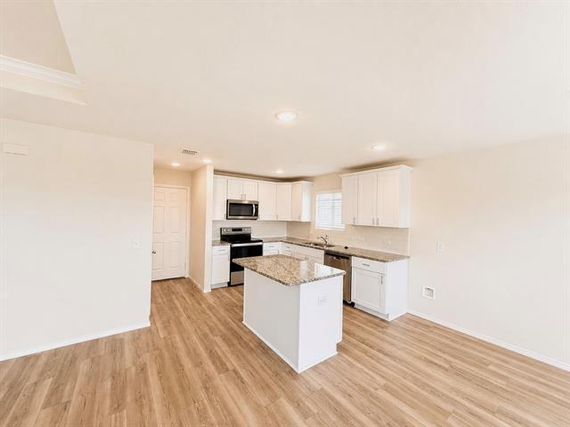 Building Photo - 4533 Greenham Ln.