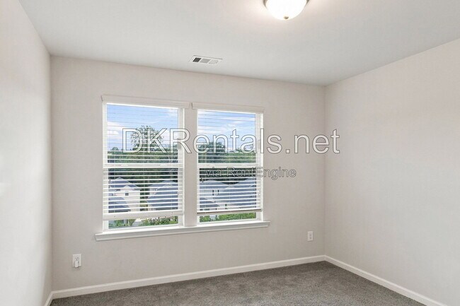 Building Photo - 2813 Aiden Ct
