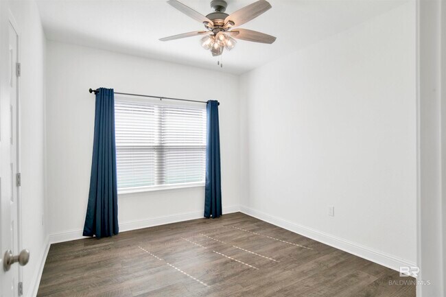 Building Photo - 4299 Montague Dr