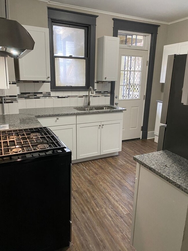 Building Photo - Coming Soon! Newly Remodeled 3 Bedroom Home in Downtown Carlisle