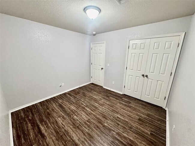 Building Photo - 12337 SW 6th St