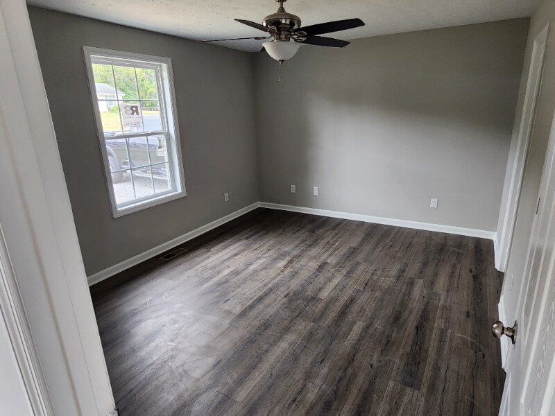 Building Photo - 1546 Winding Way Cir
