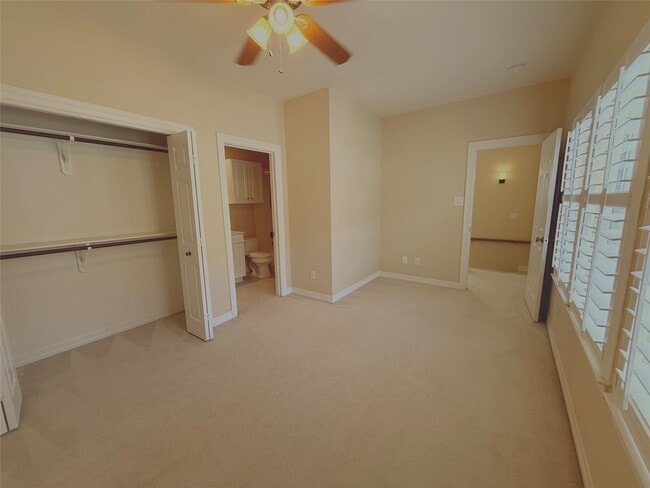 Building Photo - 2246 Bancroft Ln