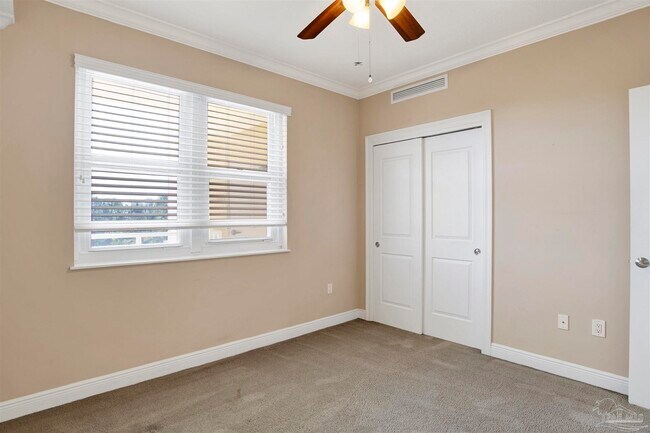 Building Photo - 612 Lost Key Dr