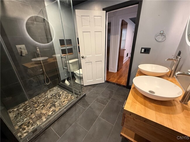 Building Photo - 115 Dorchester Ave