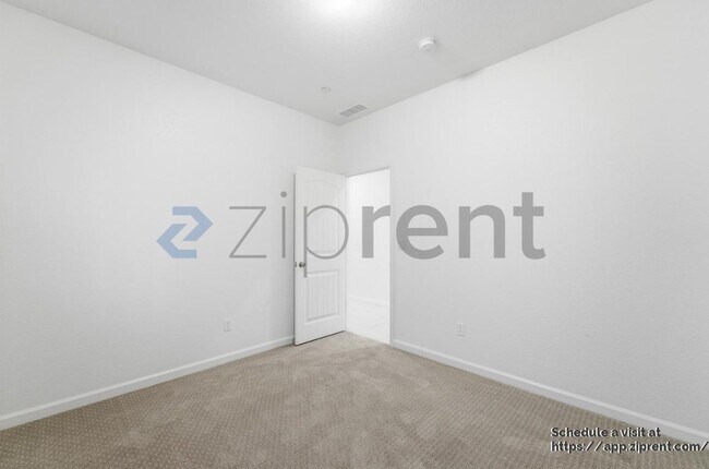 Building Photo - 4612 Irma Dr