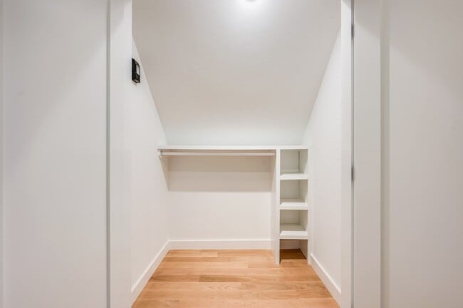 Building Photo - 79 Dana St