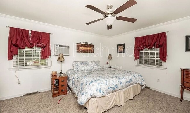 Building Photo - 304 Windmere Dr
