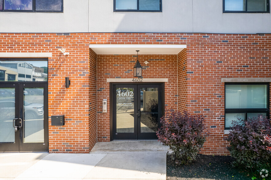 Entrance - 4602 Canton Street Apartments