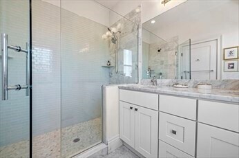 Building Photo - 355 K St