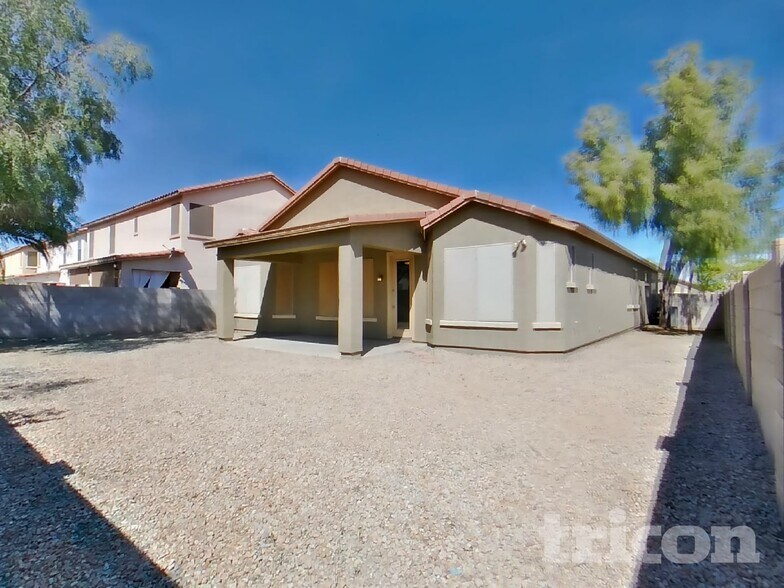 Building Photo - 43207 Lindgren Dr