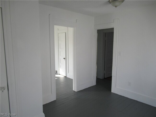 Building Photo - 67 Woodrow Ave