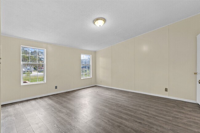 Building Photo - 177 County Rd 2803