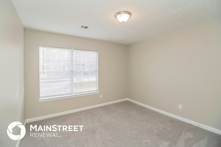 Building Photo - 177 Herscu Ct