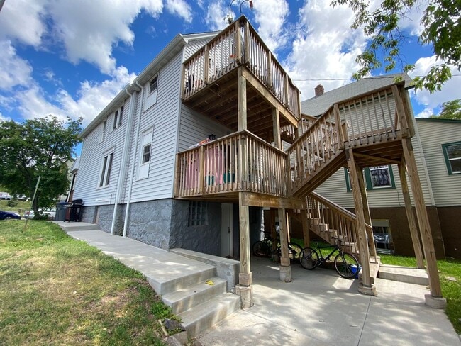 Building Photo - 1414 Jefferson St