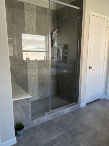 Building Photo - 6214 Scott Way