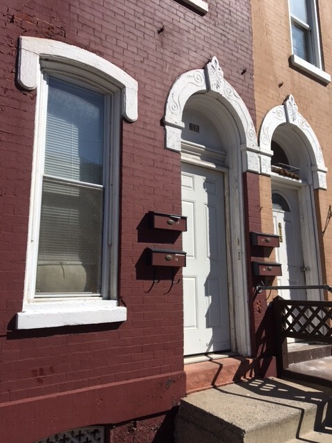 Primary Photo - 617 N 9th St