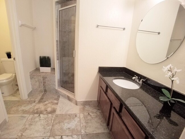 Building Photo - FOR RENT! Beautiful 2/2 Winter Park  Pool View Condo  in front of Full Sail!