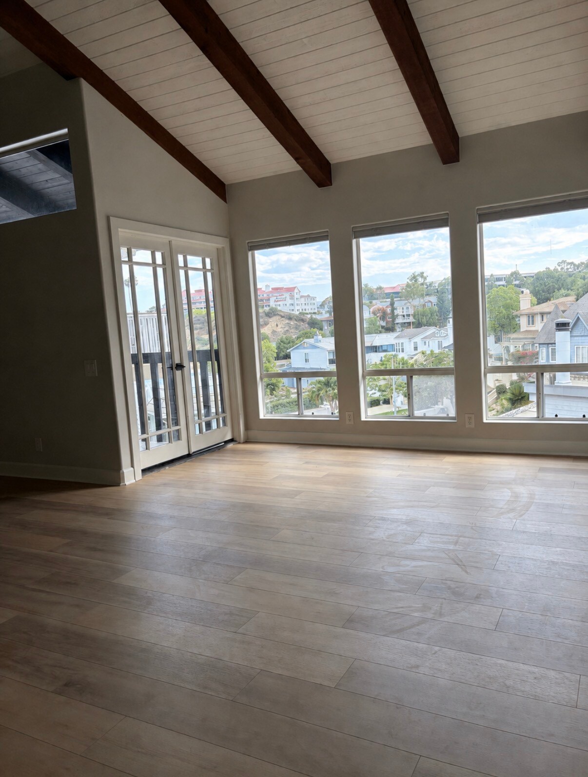 Building Photo - 25212 Manzanita Dr