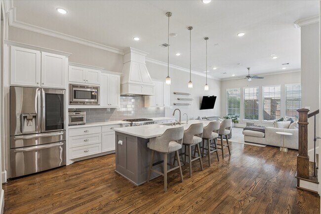 Building Photo - 921 Dunleigh Meadows Ln