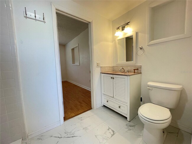 Building Photo - 6326 Ridge Terrace