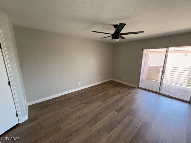 Building Photo - 4555 E Sahara Ave